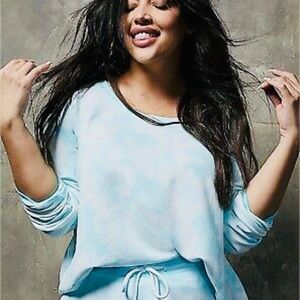 Torrid Turquoise Super Soft Tie Dye Top 2